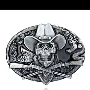 New men's cowboy western skull rifle belt buckle black background
